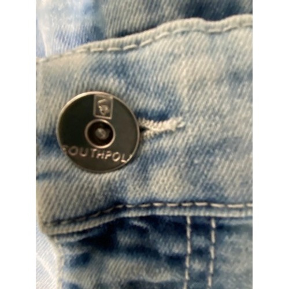 Southpole Mens Slim Fit Acid Wash 12" Denim Shorts Light Blue Size 34 Y2K - Picture 6 of 12
